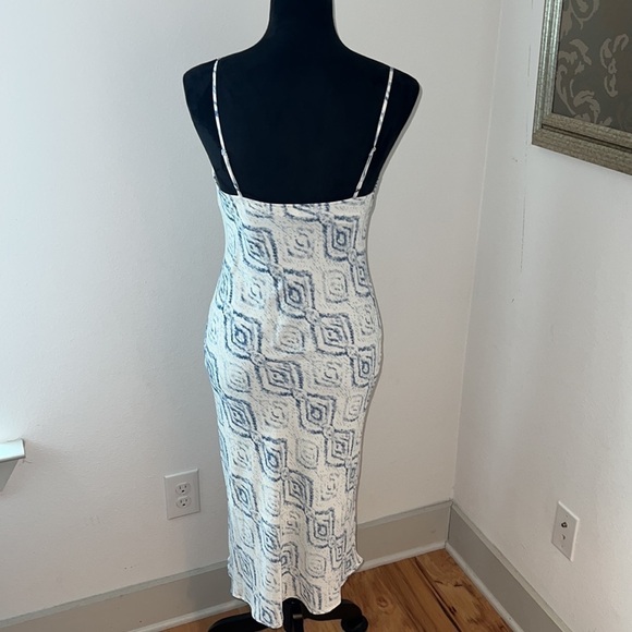 Collective Concepts draped cowl neck ivory blue print fitted silhouette dress S - Picture 4 of 8